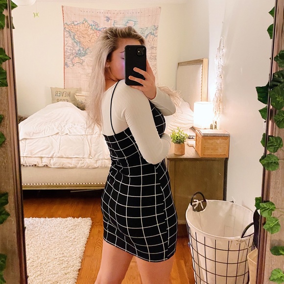 ☼ black & white bodycon dress - Picture 3 of 8